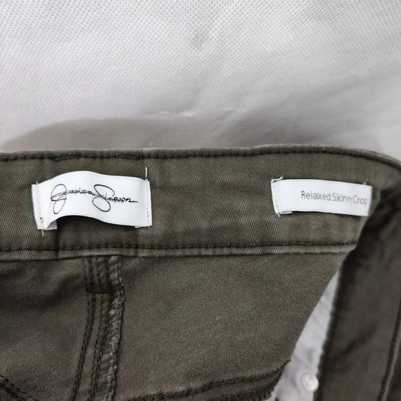 Jessica Simpson Green Relaxed Skinny Crop Pants Size 12 31 Stretch - Picture 5 of 6